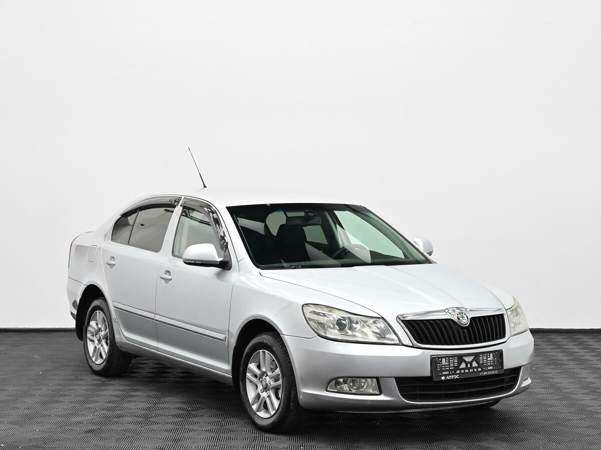 Открыть фотографии: Skoda Octavia II (A5) Рестайлинг