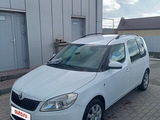 2013 Skoda Roomster I Рестайлинг, белый, 697000 рублей, вид 1