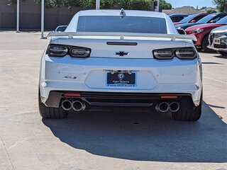 2022 Chevrolet Camaro ZL1 VI Рестайлинг, белый, 18279303 рублей, вид 4