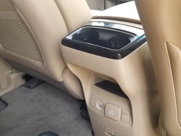 2017 Kia Carnival III, белый - вид 32