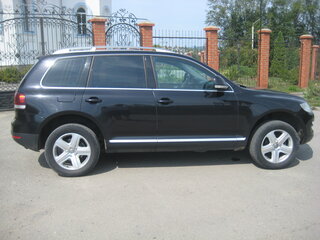 2008 Volkswagen Touareg I Рестайлинг, чёрный, 1500000 рублей, вид 5