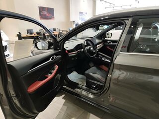 2026 Geely Coolray I Рестайлинг 2, серый, 2964990 рублей, вид 5