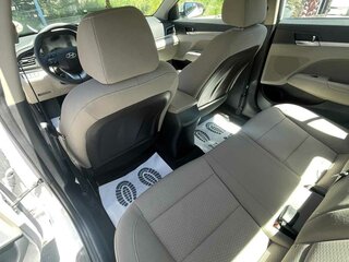 2019 Hyundai Elantra VI (AD) Рестайлинг, белый, 1350000 рублей, вид 5