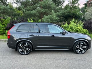 2022 Volvo XC90 B5 II Рестайлинг 1, серый, 8300000 рублей, вид 5