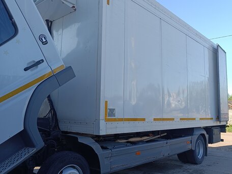 2011 Mercedes-Benz Atego, белый, 4500000 рублей, вид 4