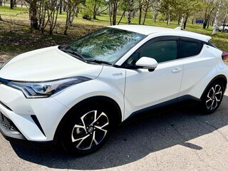 2018 Toyota C-HR I, белый, 2450000 рублей, вид 3