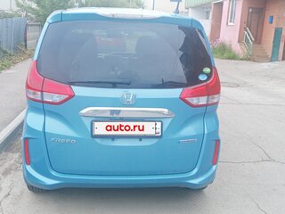 2018 Honda Freed II, синий, 1300000 рублей, вид 4