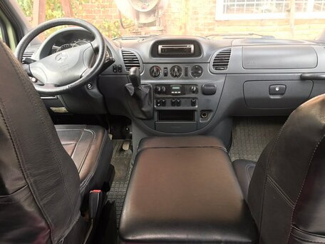 2001 Mercedes-Benz Sprinter, зелёный, 2500000 рублей, вид 5