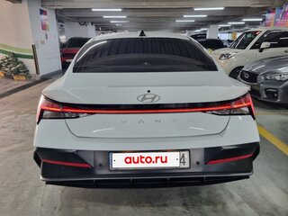 2025 Hyundai Avante VII Рестайлинг, белый, 2100000 рублей, вид 4