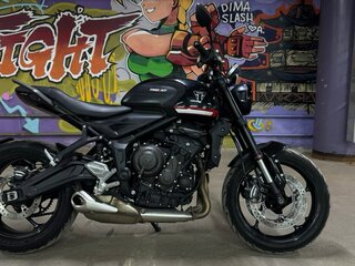 2021 Triumph Trident 660, чёрный, 650000 рублей, вид 1