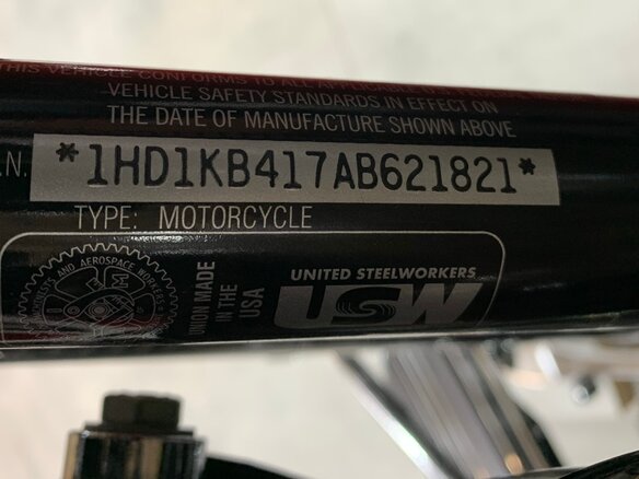 2009 Harley-Davidson Street Glide, красный - вид 10