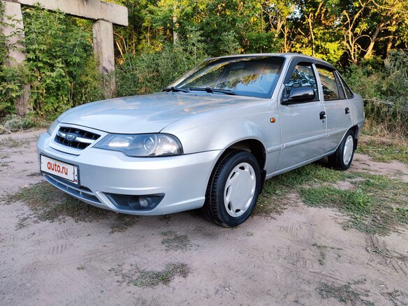 2012 Daewoo Nexia I Рестайлинг, серебристый