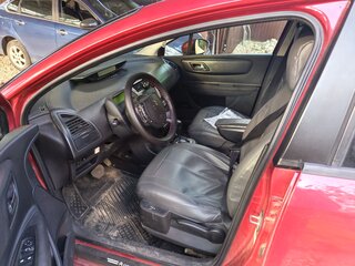 2010 Citroen C4 I Рестайлинг, красный, 330000 рублей, вид 5