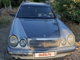 1999 Mercedes-Benz E-Класс 290 II (W210, S210), серый, 700000 рублей, вид 2