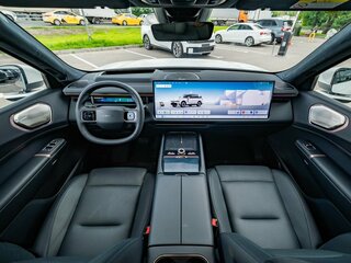 2026 Lynk & Co 900, белый, 7550000 рублей, вид 2