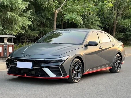 2023 Hyundai Elantra VII (CN7) Рестайлинг, серый, 1900000 рублей, вид 3