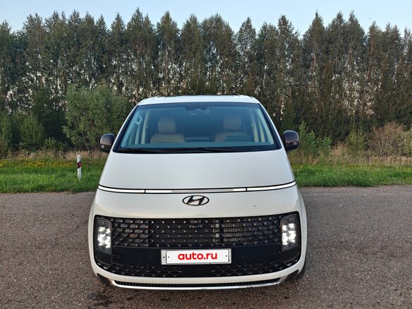 2021 Hyundai Staria I, белый, 6100000 рублей - вид 1