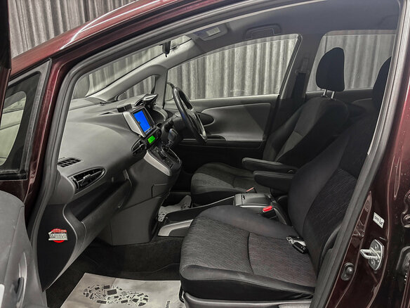2010 Toyota Wish II, фиолетовый, 1220000 рублей - вид 8