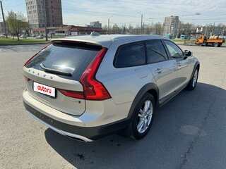 2018 Volvo V90 Cross Country I, бежевый, 3300000 рублей, вид 5