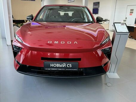 2026 Omoda C5 II, красный, 2349000 рублей, вид 1