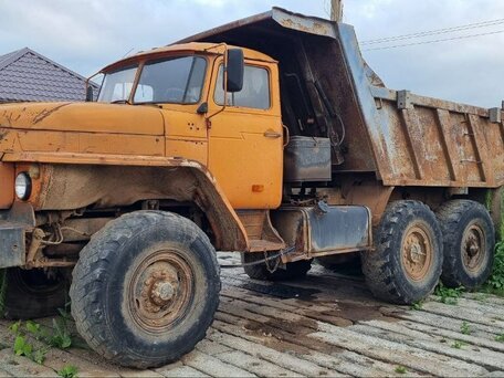 2005 Урал 5557, оранжевый, 700000 рублей, вид 1
