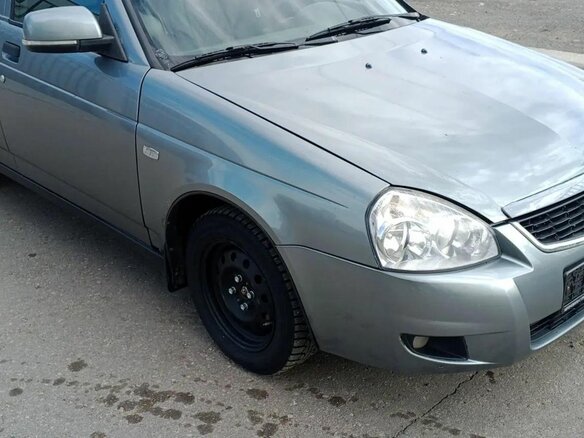 2010 Lada (ВАЗ) Priora I, серебристый - вид 1