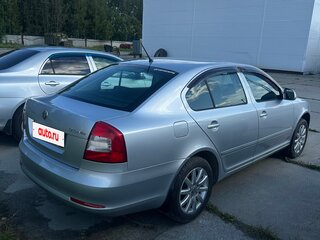 2013 Skoda Octavia II (A5) Рестайлинг, серебристый, 860000 рублей, вид 4