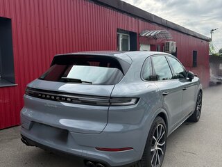 2024 Porsche Cayenne III Рестайлинг, серый, 14900000 рублей, вид 4
