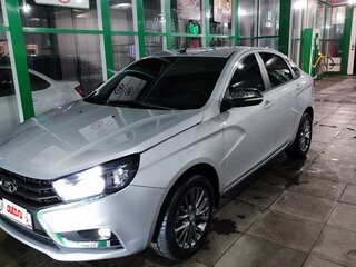 2017 Lada (ВАЗ) Vesta I, серебристый, 800000 рублей, вид 1