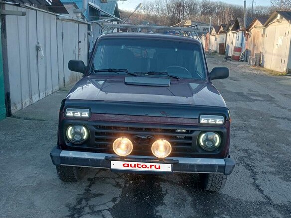 2014 Lada (ВАЗ) 2121 (4x4) I Рестайлинг, пурпурный, 500000 рублей