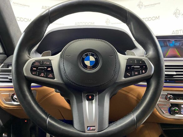 2019 BMW 7 серии Long 745Le xDrive VI (G11/G12) Рестайлинг, синий, 5498800 рублей - вид 22