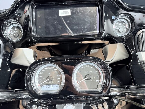 2023 Harley-Davidson Road Glide Limited, чёрный, 3599000 рублей - вид 27