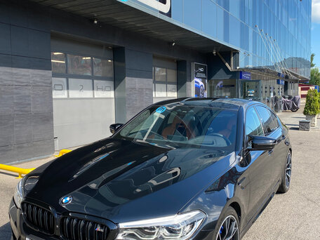 2019 BMW M5 Competition VI (F90), чёрный, 8678461 рублей, вид 2