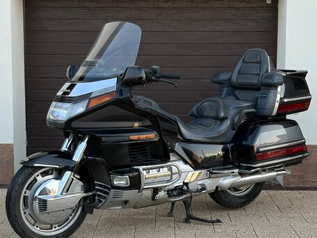 1995 Honda GL 1500 Gold Wing, чёрный, 550000 рублей, вид 1
