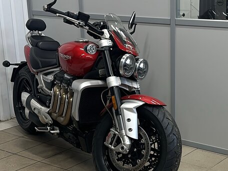 2020 Triumph Rocket 3, красный, 1750000 рублей, вид 1