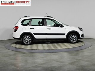 2023 Lada (ВАЗ) Granta Cross I Рестайлинг, белый, 855000 рублей, вид 4