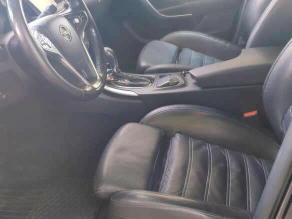 2013 Opel Insignia I Рестайлинг, чёрный, 1100000 рублей - вид 29