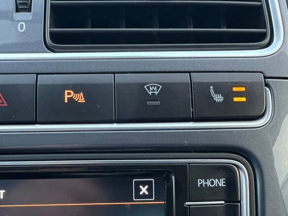 2019 Volkswagen Polo V Рестайлинг, пурпурный, 1365000 рублей - вид 19