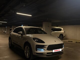 2020 Porsche Macan I Рестайлинг, серый, 5500000 рублей, вид 3