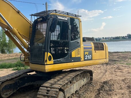2020 Komatsu PC210, 7200000 рублей, вид 1