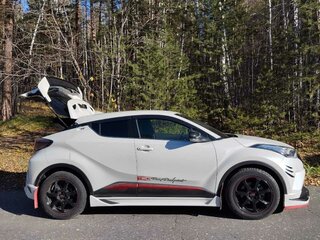 2017 Toyota C-HR I, белый, 2400000 рублей, вид 2