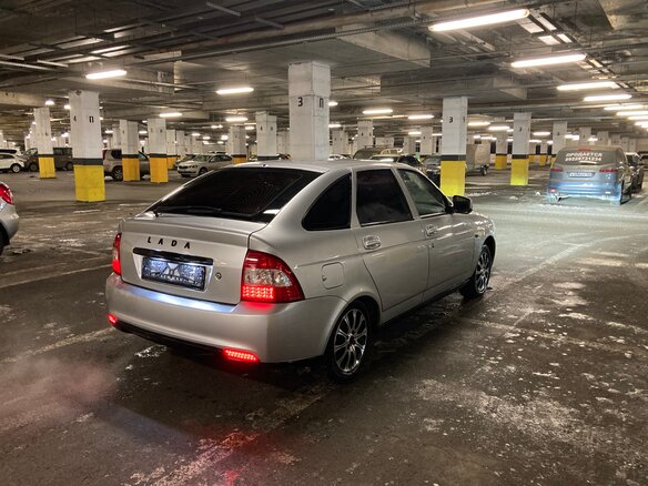 2010 Lada (ВАЗ) Priora I, серебристый, 299990 рублей - вид 6
