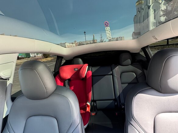 2020 Tesla Model Y Long Range I, чёрный - вид 20
