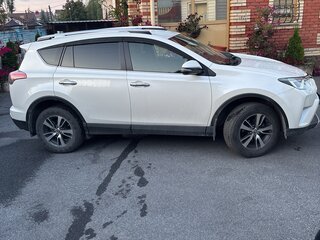2015 Toyota RAV4 IV (XA40) Рестайлинг, белый, 2500000 рублей, вид 3