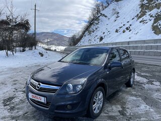 2011 Opel Astra H Рестайлинг, синий, 700000 рублей, вид 1