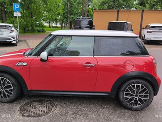 2009 Mini Hatch One II (R56), красный, 900000 рублей, вид 5