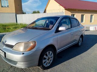 2001 Toyota Platz, серый, 400000 рублей, вид 2