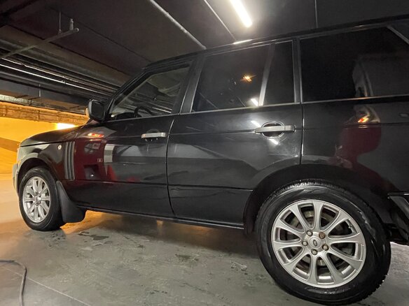 2009 Land Rover Range Rover III Рестайлинг 2, чёрный, 1950000 рублей - вид 4