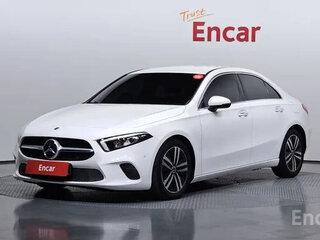 2022 Mercedes-Benz A-Класс 200 d IV (W177) Рестайлинг, белый, 1870000 рублей, вид 1
