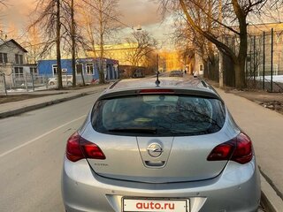 2010 Opel Astra J, серый, 600000 рублей, вид 5
